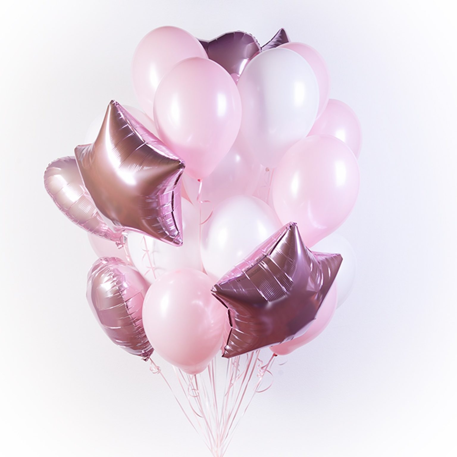 Доставка шаров саратов. Розовые шары. Бело розовые шары. Воздушные шары композиции стильные. Букет шаров.