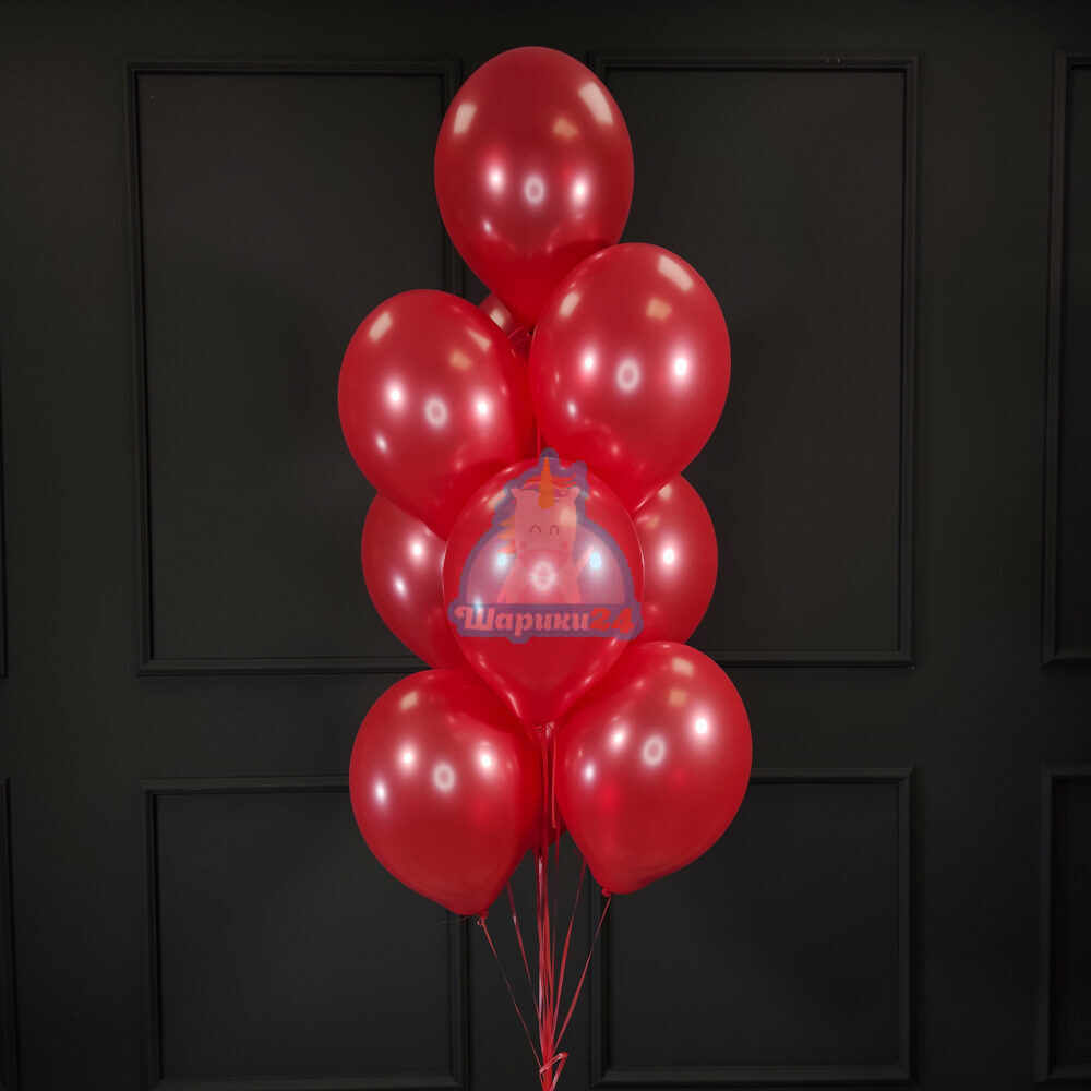 Красные воздушные шары на 8 марта