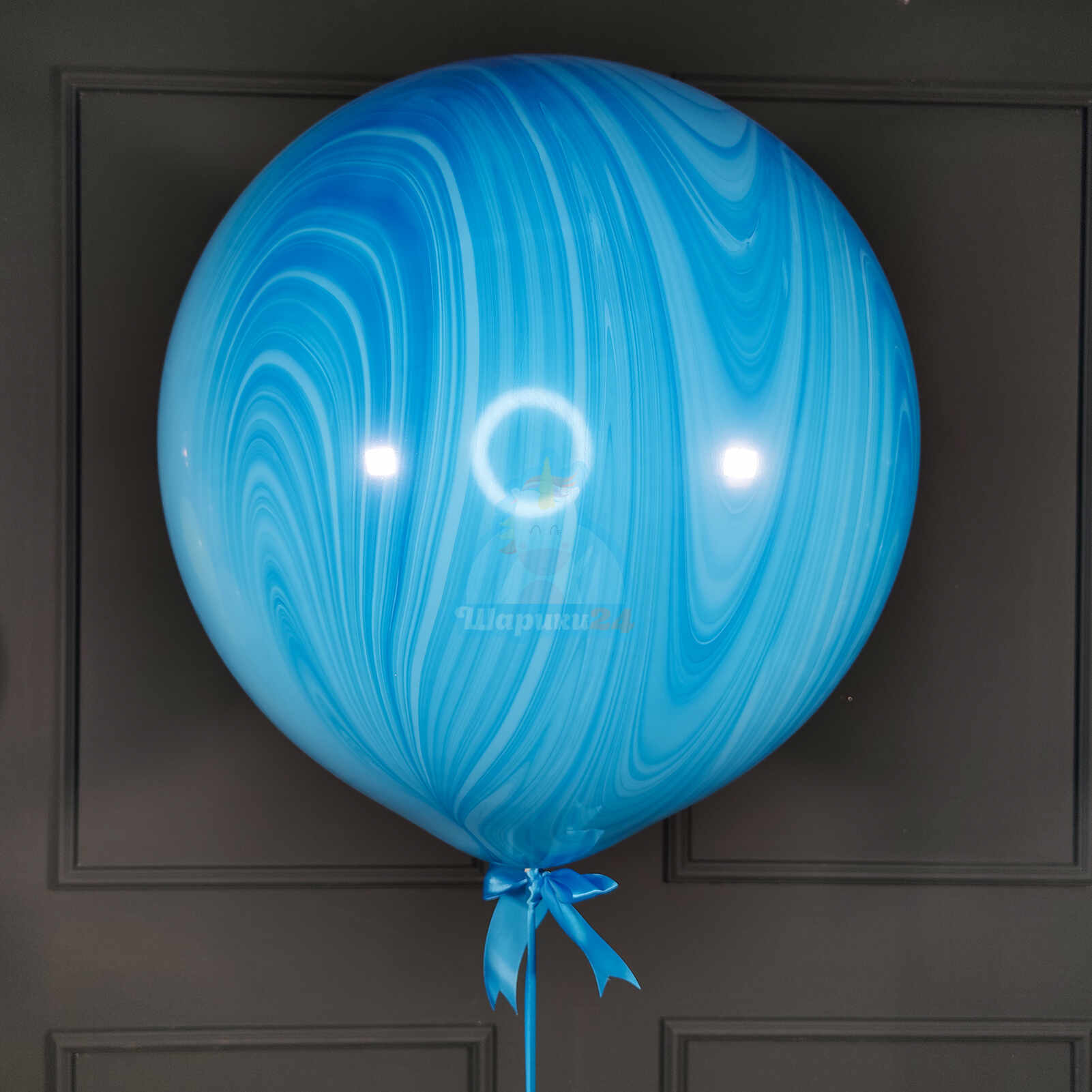 Голубому воздушному шару. Голубой шар. Голубой воздушный шар. Шар большой агат голубой. Шар агат синий.