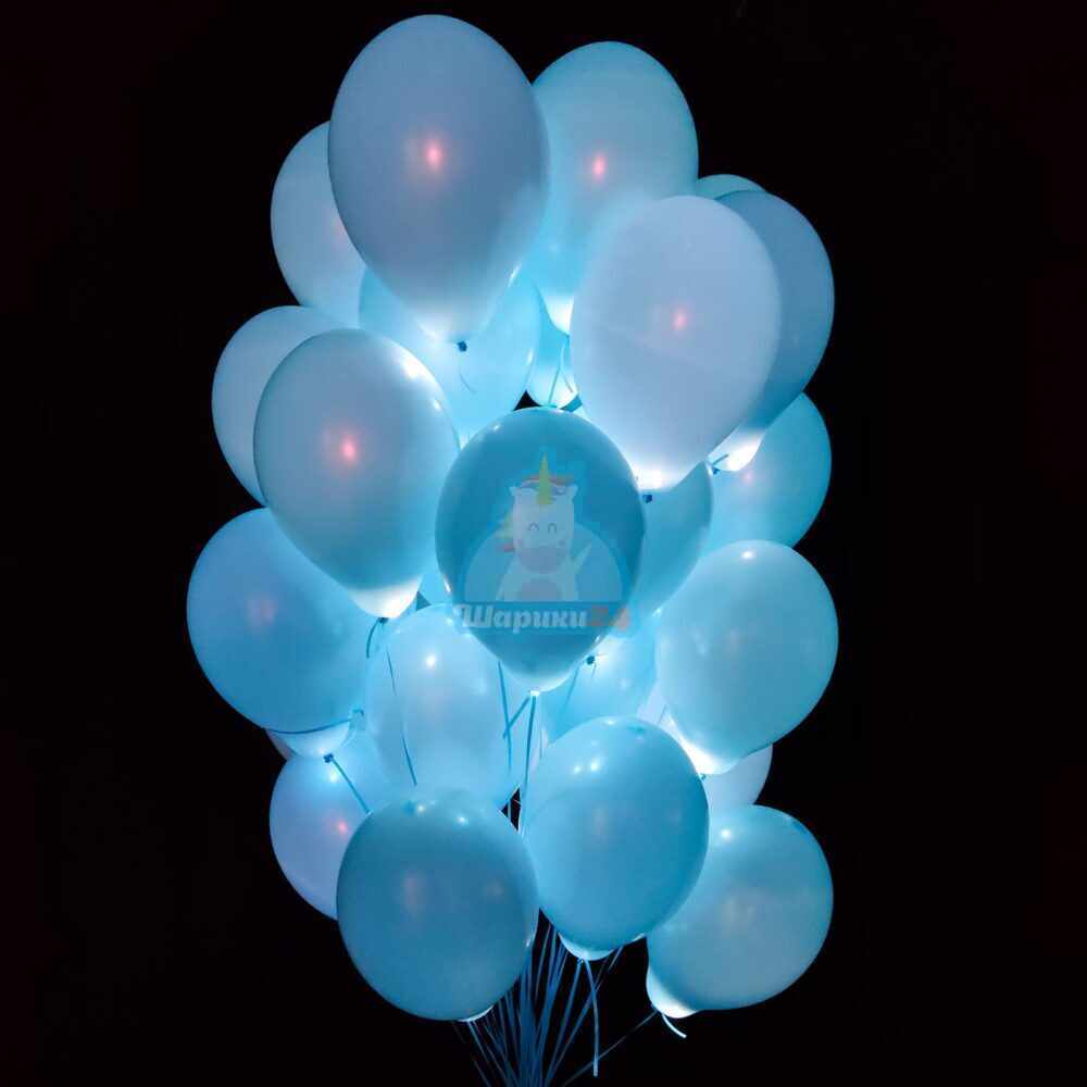 Нежно голубые шарики с белыми светодиодами
